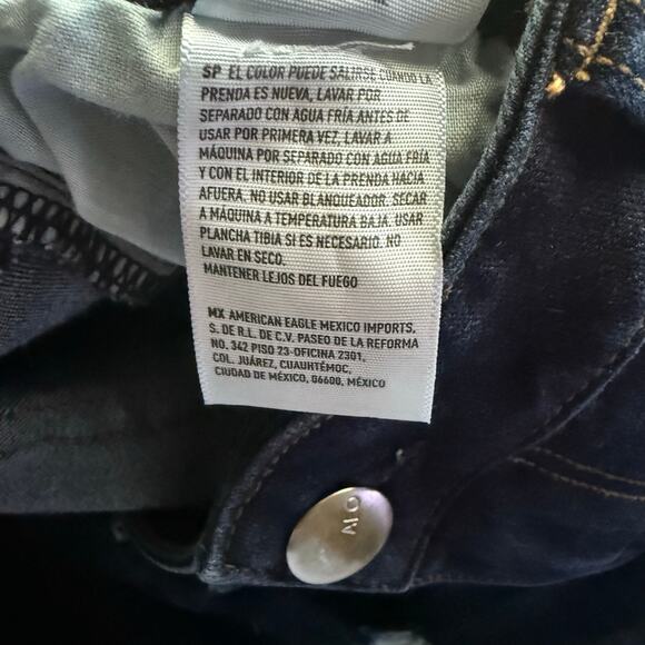 American Eagle Outfitters 360° Super Stretch Cut Off Distressed Shorts Size 14 - Picture 6 of 8